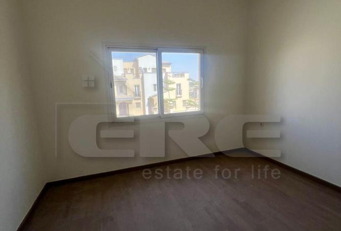 69832833 - Property Main Image