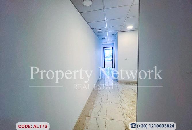 69836689 - صورة العقار 3