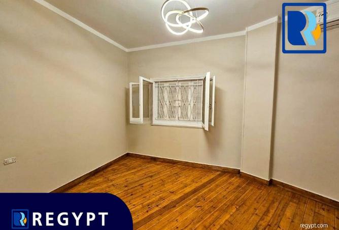 8703760 - Property Image 2