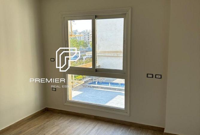 8620878 - Property Image 3