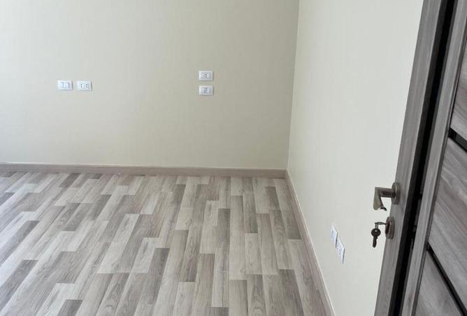 8570473 - Property Image 3