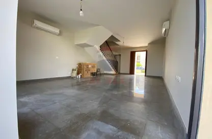 تاون هاوس - 3 غرف نوم - 3 حمامات للايجار في أو ويست - كمبوندات 6 أكتوبر - مدينة 6 أكتوبر - الجيزة