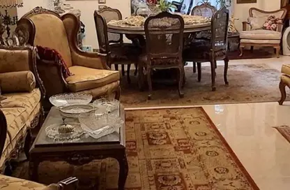 شقة - 2 غرف نوم - 2 حمامات للبيع في جرين ريزيدنس 1 - الحي السابع - الشيخ زايد - الجيزة