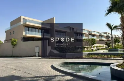 فيلا - 5 غرف نوم - 5 حمامات للبيع في فيلات ليك فيو بوتيك - كمبوندات التجمع الخامس - التجمع الخامس - مدينة القاهرة الجديدة - القاهرة