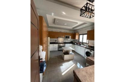 Villa - 5 Bedrooms - 6 Bathrooms for sale in Al Reem Residence - 26th of July Corridor - 6 October City - Giza