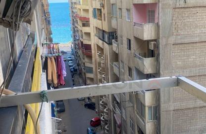 Apartment - 2 Bedrooms - 2 Bathrooms for rent in Miami - Hay Awal El Montazah - Alexandria