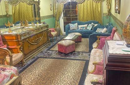 شقة - 2 غرف نوم - 2 حمامات للايجار في ميامي - حي اول المنتزة - الاسكندرية