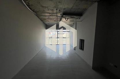 Office Space - Studio - 1 Bathroom for rent in V90 - North Teseen St. - The 5th Settlement - New Cairo City - Cairo