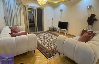 شقة - 2 غرف نوم - 2 حمامات للايجار في جاليريا  مون فالى - المستثمرين الجنوبية - مدينة القاهرة الجديدة - القاهرة