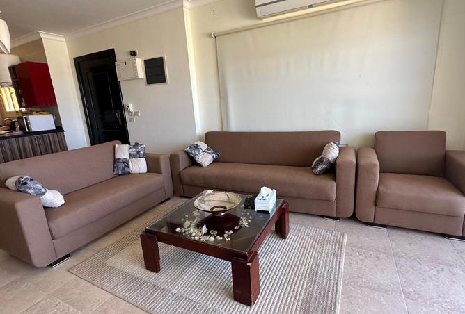 69832214 - Property Image 3