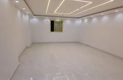 Office Space - Studio - 1 Bathroom for rent in Al Batal Ahmed Abd El Aziz St. - Mohandessin - Giza