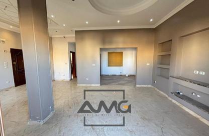 Apartment - 3 Bedrooms - 3 Bathrooms for sale in El Banafseg Apartment Buildings - El Banafseg - New Cairo City - Cairo