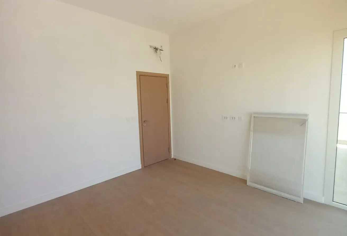 111307405 - Property Main Image