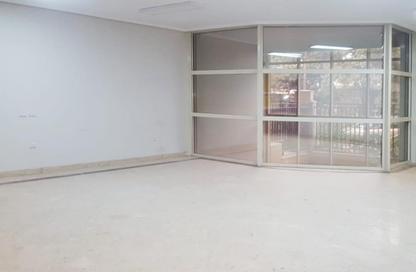 Office Space - Studio - 6 Bathrooms for rent in Street 205 - Degla - Hay El Maadi - Cairo