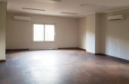 Office Space - Studio - 6 Bathrooms for rent in Street 205 - Degla - Hay El Maadi - Cairo
