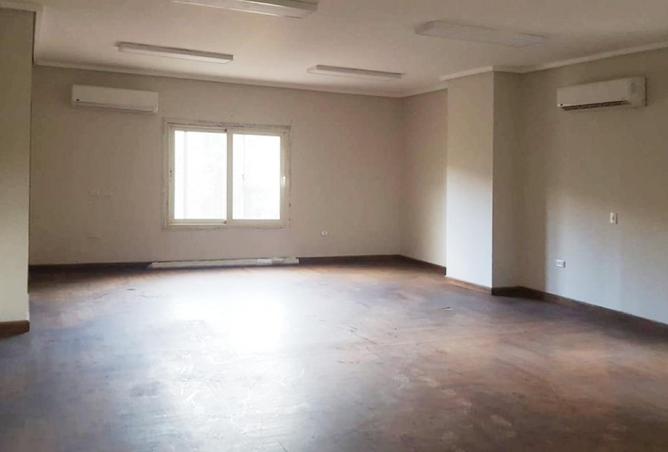 77335793 - Property Image 2