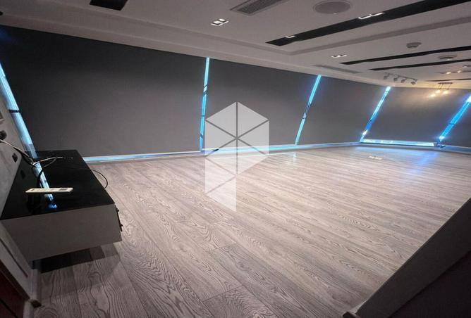 70102156 - Property Image 2