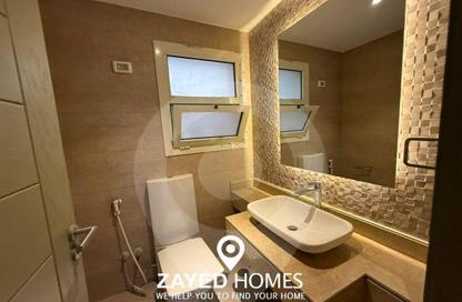 شقة - 2 غرف نوم - 3 حمامات للايجار في نيو جيزة - طريق مصر اسكندرية الصحراوي - مدينة 6 أكتوبر - الجيزة