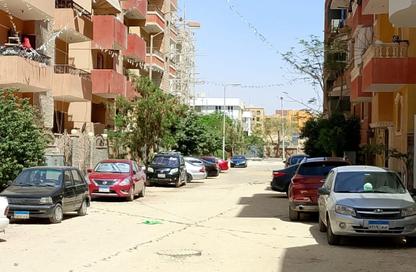 شقة - 3 غرف نوم - 2 حمامات للبيع في الحي الثالث - مدينة 6 أكتوبر - الجيزة