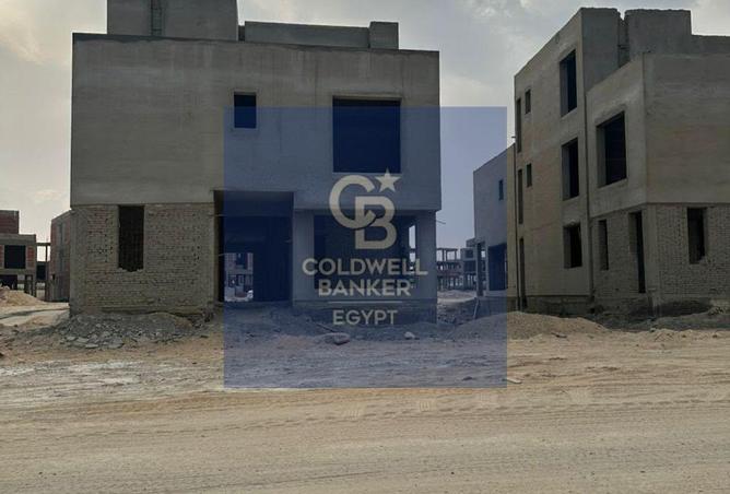 98823313 - Property Image 3