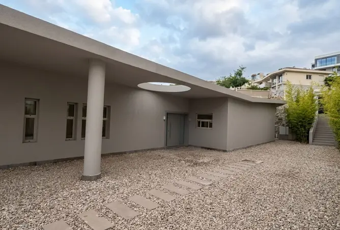 112985387 - Property Image 2