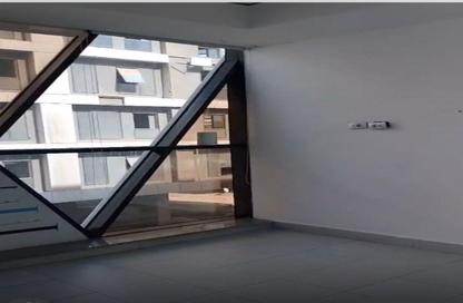Office Space - 1 Bedroom - 1 Bathroom for rent in Cairo Business Plaza - North Teseen St. - The 5th Settlement - New Cairo City - Cairo