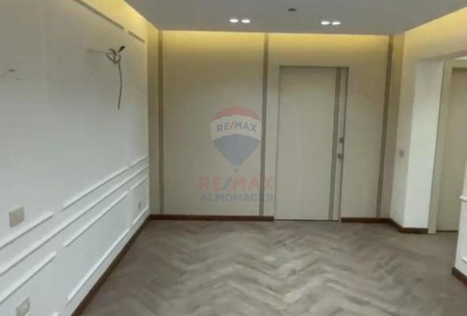 61207045 - Property Image 2