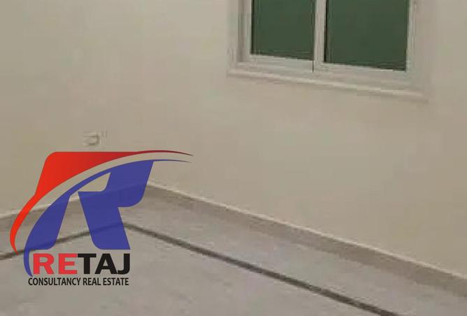 98280637 - Property Image 2