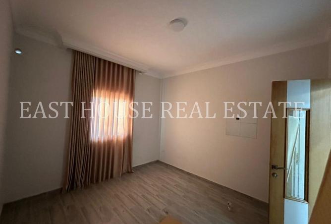 93811250 - Property Image 2