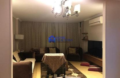 Apartment - 2 Bedrooms - 1 Bathroom for rent in Sarayat Al Maadi - Hay El Maadi - Cairo