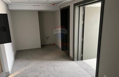 عيادة - غرفة نوم - 1 حمام للبيع في نيو جيزة - طريق مصر اسكندرية الصحراوي - مدينة 6 أكتوبر - الجيزة