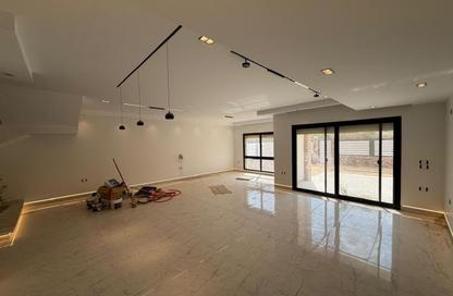 Villa - 4 - 4 for rent in Cluster 6 - Hyde Park - New Cairo City - Cairo