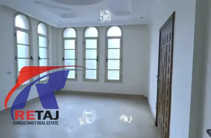 فيلا - 4 غرف نوم - 3 حمامات للايجار في محور العروبة - المنطقة أ - حى جنوب الاكايمية - مدينة القاهرة الجديدة - القاهرة