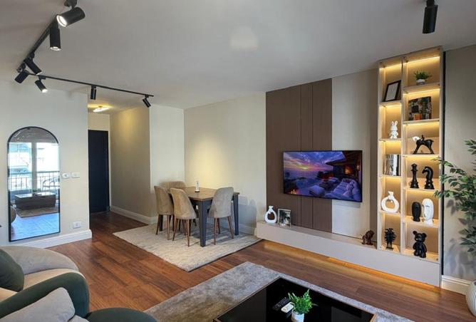 98542112 - Property Image 2