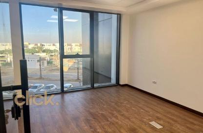 Office Space - Studio - 2 Bathrooms for rent in Hyde Park - New Cairo City - Cairo
