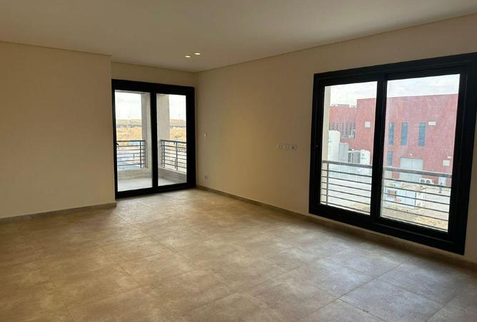 67737073 - صورة العقار 2