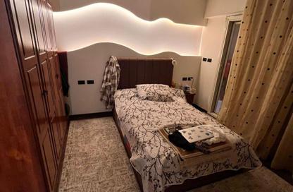 Apartment - 3 Bedrooms - 3 Bathrooms for sale in Stone Residence - 5th Settlement Compounds - The 5th Settlement - New Cairo City - Cairo