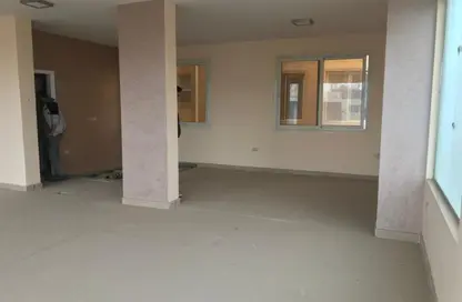 مساحات مكتبية - غرفة نوم - 2 حمامات للايجار في عمارات البنفسج - البنفسج - مدينة القاهرة الجديدة - القاهرة