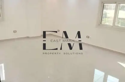 Apartment - 3 Bedrooms - 2 Bathrooms for rent in Mohammed Farid Axis - District 4 - The 5th Settlement - New Cairo City - Cairo Apartment - 3 Bedrooms - 2 Bathrooms for rent in Mohammed Farid Axis - District 4 - The 5th Settlement - New Cairo City - Cairo