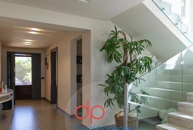 70625096 - صورة العقار 2