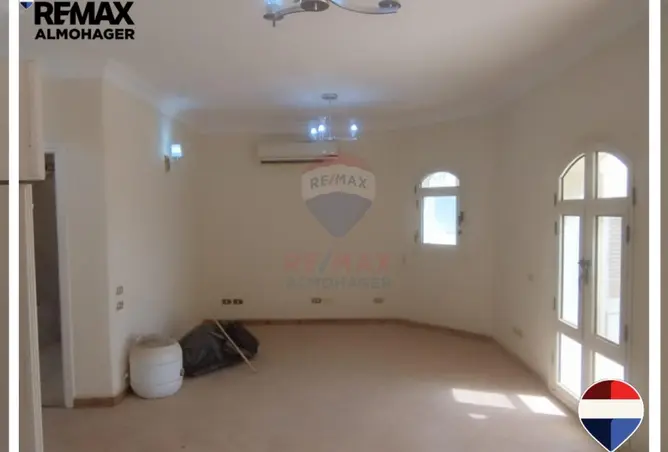 94909947 - Property Image 3