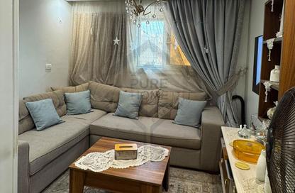 Apartment - 3 Bedrooms - 2 Bathrooms for sale in Moharam Bek St. - Moharam Bek - Hay Wasat - Alexandria