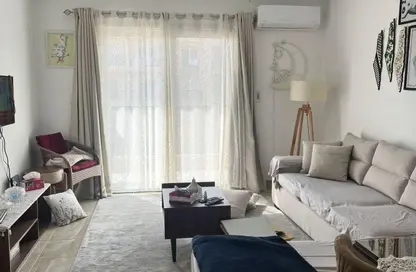 Apartment - 2 Bedrooms - 2 Bathrooms for rent in Al Rehab - New Cairo City - Cairo