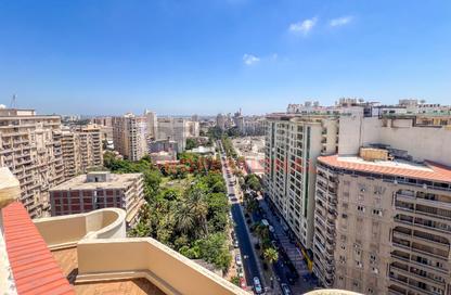 شقة - 3 غرف نوم - 2 حمامات للبيع في شارع كمال الدين صلاح - سموحة - حي شرق - الاسكندرية