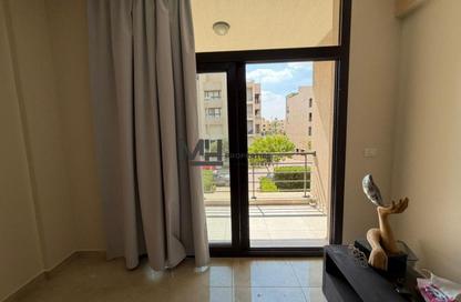 شقة - 2 غرف نوم - 2 حمامات للايجار في مون ريزيدنس - فيفث سكوير - التجمع الخامس - مدينة القاهرة الجديدة - القاهرة