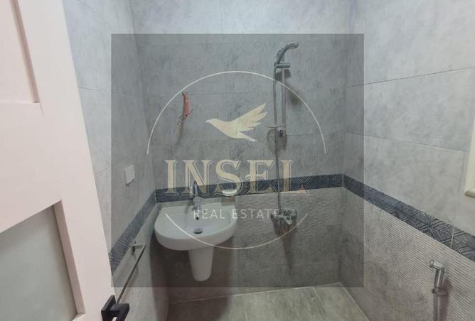 69835167 - Property Image 3