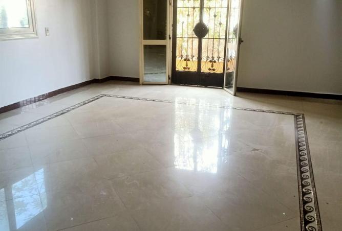 8614824 - Property Image 2