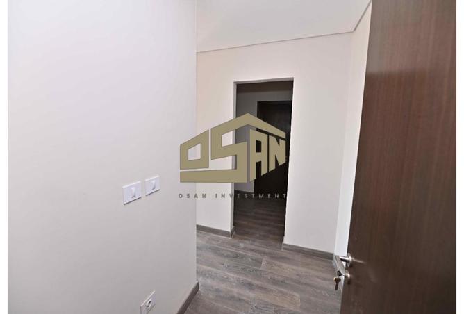 8588749 - Property Image 3