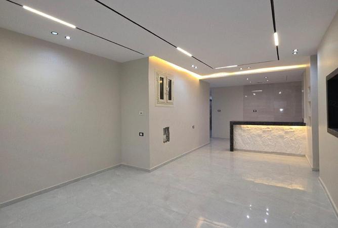 102897951 - Property Image 3