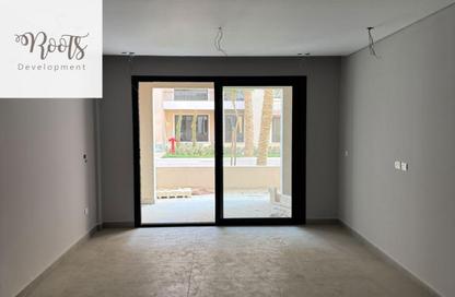 Apartment - 3 - 3 for sale in Village West - Sheikh Zayed Compounds - Sheikh Zayed City - Giza